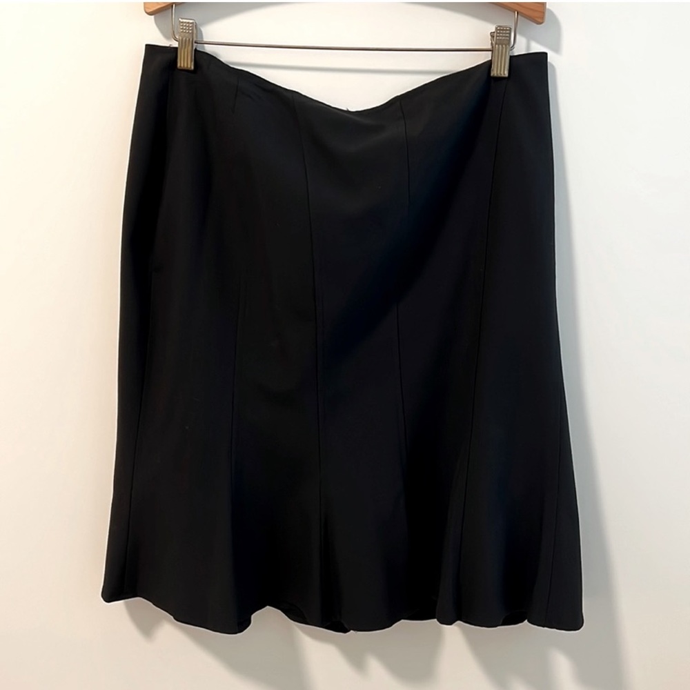 LOUBEN II | Black Skirt
